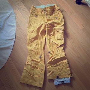 Roxy Torah Bright yellow snow pants XS